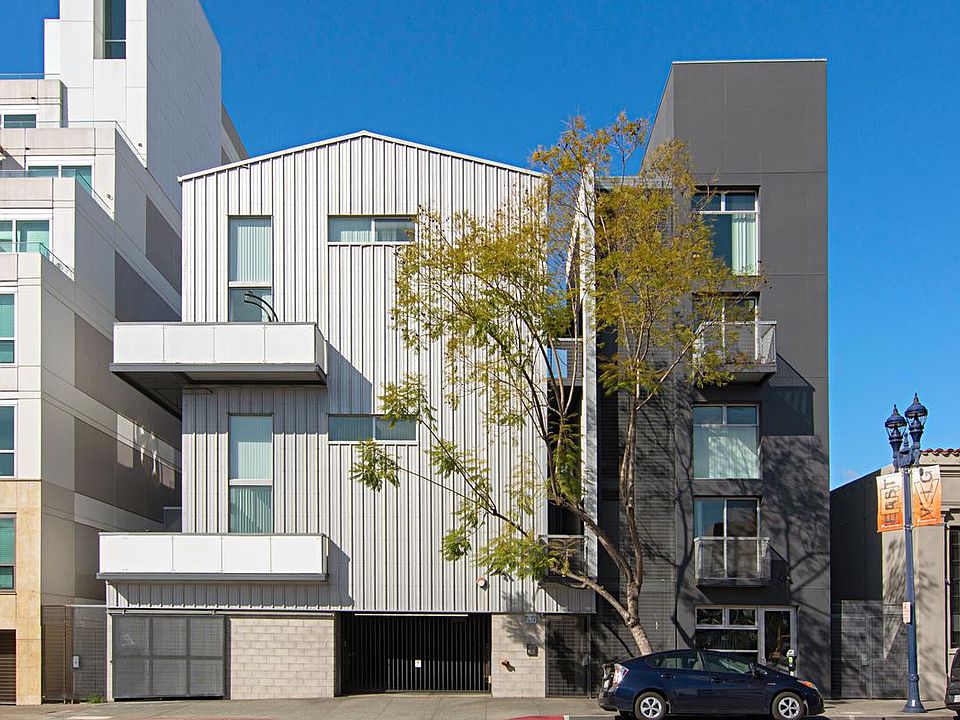 1st image of 750 11th Ave Unit 106