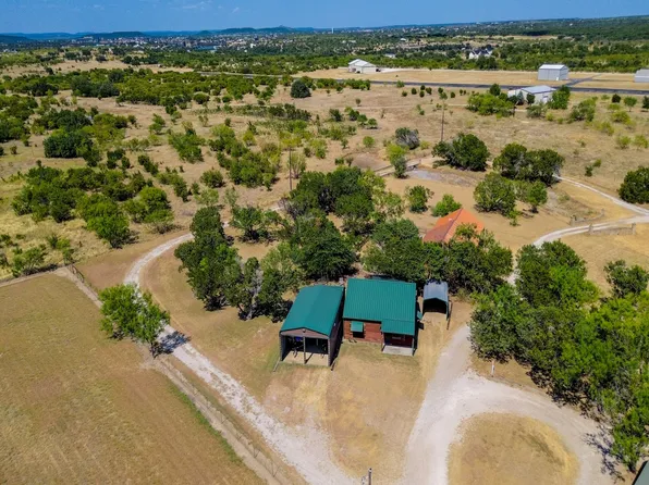101 Hide Away Dr #7, Strawn, TX 76475