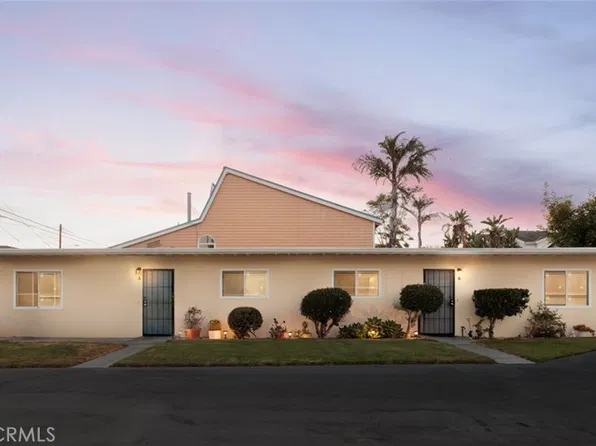 220 Knox Pl, Costa Mesa, CA 92627