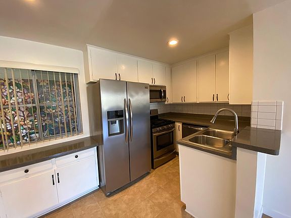 5th image of 17 28th Ave APT 206