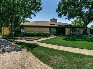 1901 Red Cypress Ct, Arlington, TX 76012