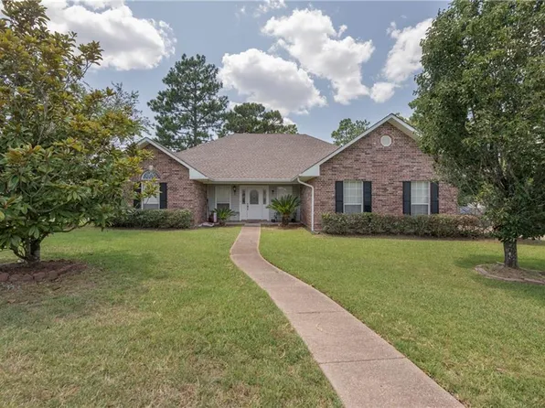 130 Woodwind Dr, Pineville, LA 71360