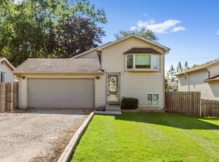 10463 268th Ct, Trevor, WI 53179