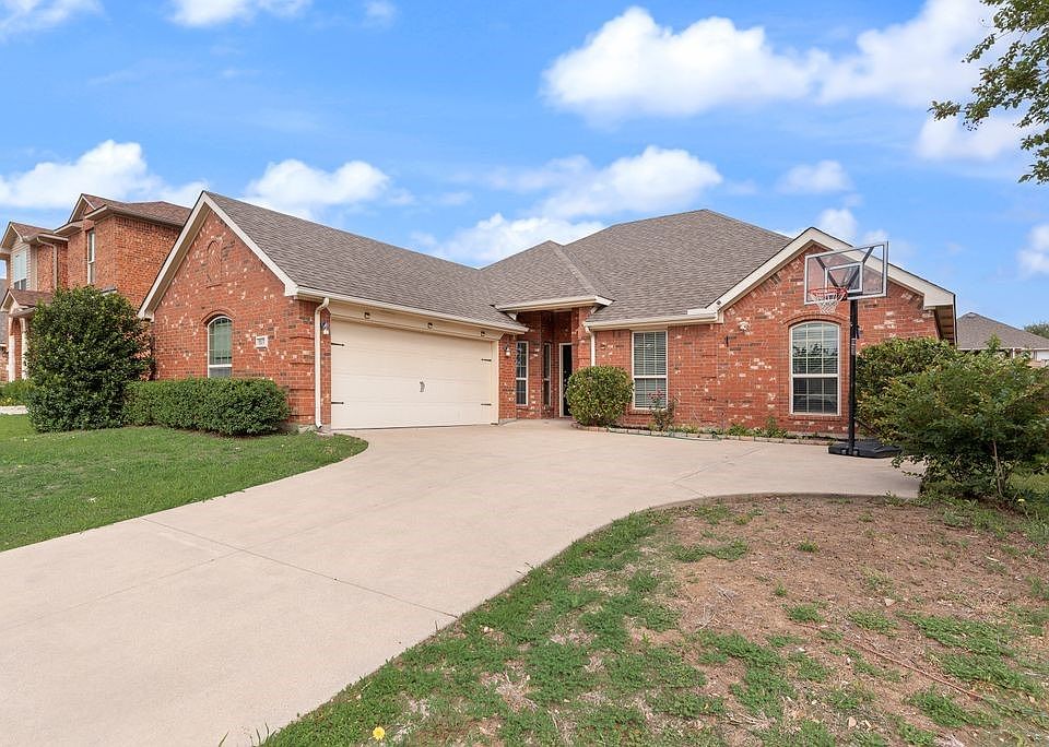 1st image of 1517 White Willow Ln