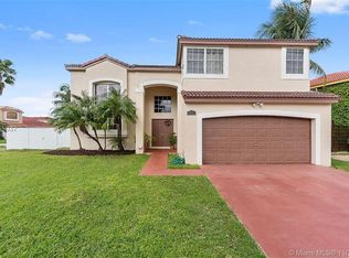 15631 SW 98th St, Miami, FL 33196