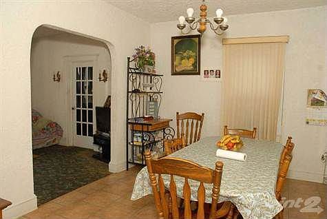 Spacious Dining Room