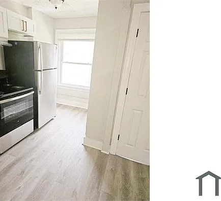 3131 Gilbert Ave #203 — Photo 6