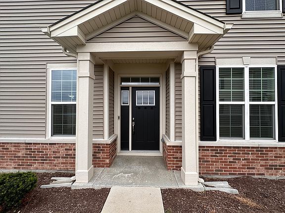 5th image of 15014 W Quincy Cir