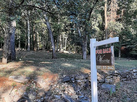 5th image of 2601 Scenic Dr SE