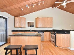 832 Spring Meadows Dr, Lexington, KY 40504