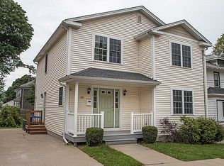 190 Glenwood Ave, Pawtucket, RI 02860