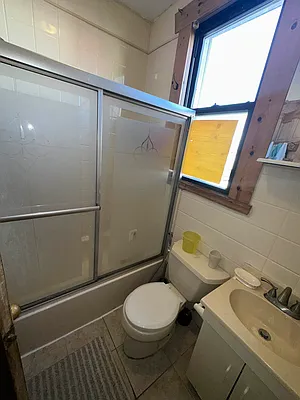 Rented by One Stop MultiService | media 17