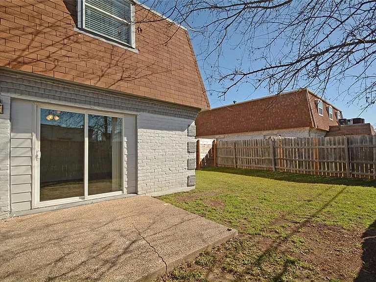 1825 Wooten Park Dr #101 — Photo 20