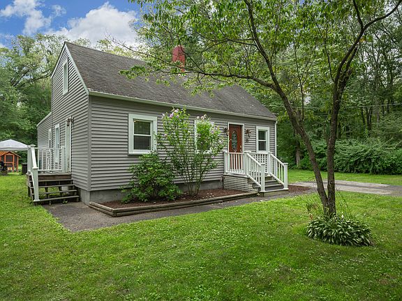 2nd image of 25 Elmwood Ave