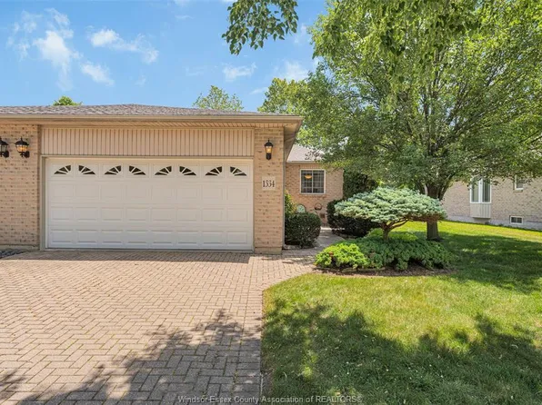 1334 Rendezvous Dr, Windsor, ON N8P 1K7