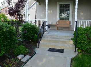 9831 N Montclair Ave, Kansas City, MO 64154