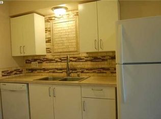 8210 NE 13th Ave #2, Vancouver, WA