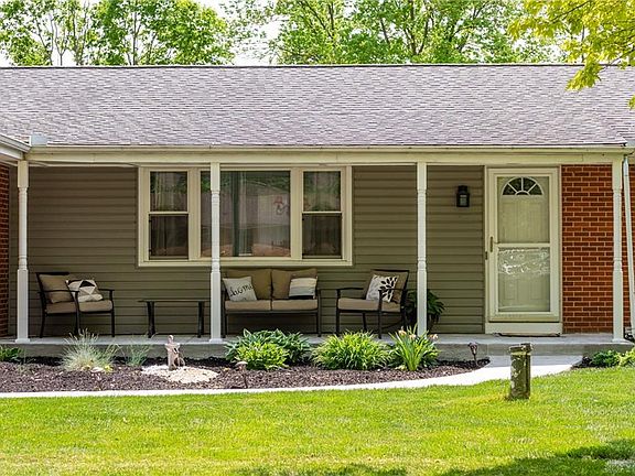 4th image of 3577 Southbrook Dr