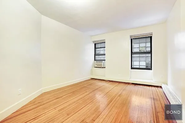 Rented by Bond New York | media 24