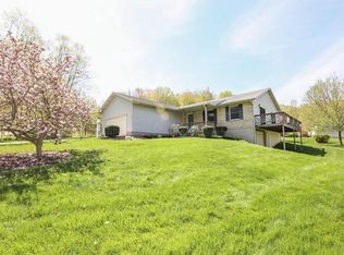 3055 Apple Valley Dr, Howard, OH 43028