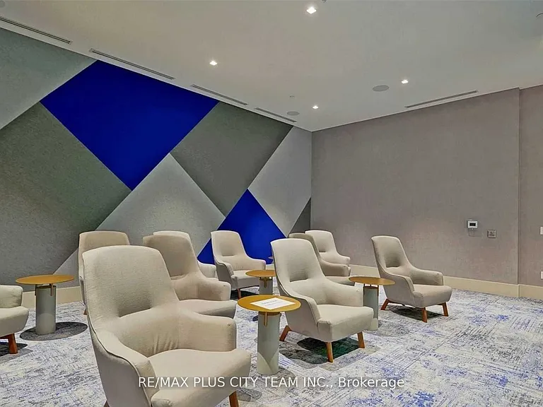 2550 Simcoe St N #1217 — Photo 18