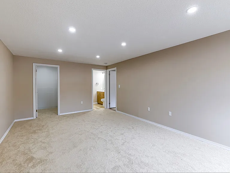 48A311 Avonwood Rd #311 — Photo 15
