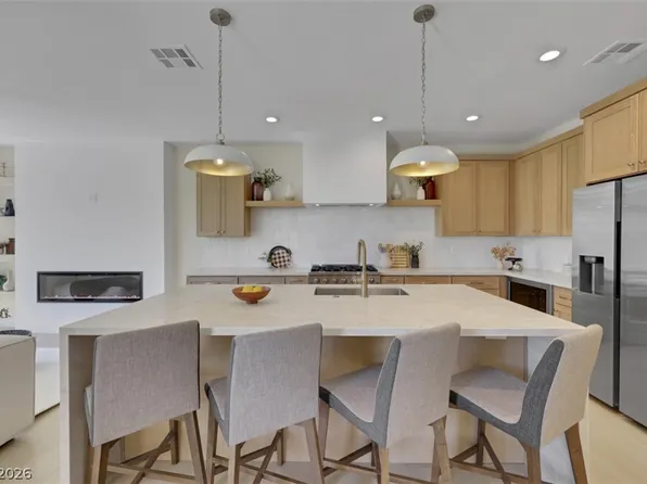 10551 Mandarino Ave, Las Vegas, NV 89135