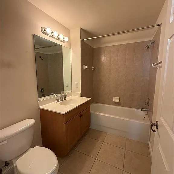 3973 Pomodoro Cir #303 — Photo 4