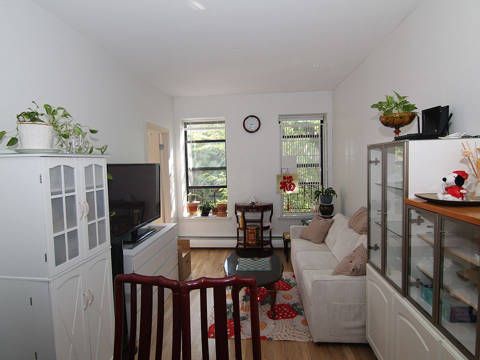 2nd image of 304 E 8th St APT 7
