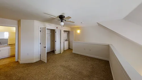 Floor plan 411-307