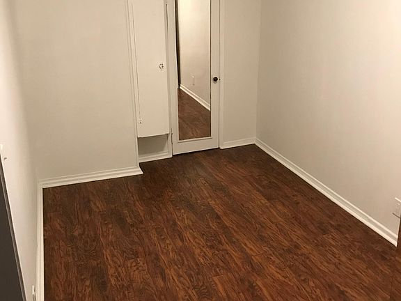 5th image of 207 1/2 Loma Vista St