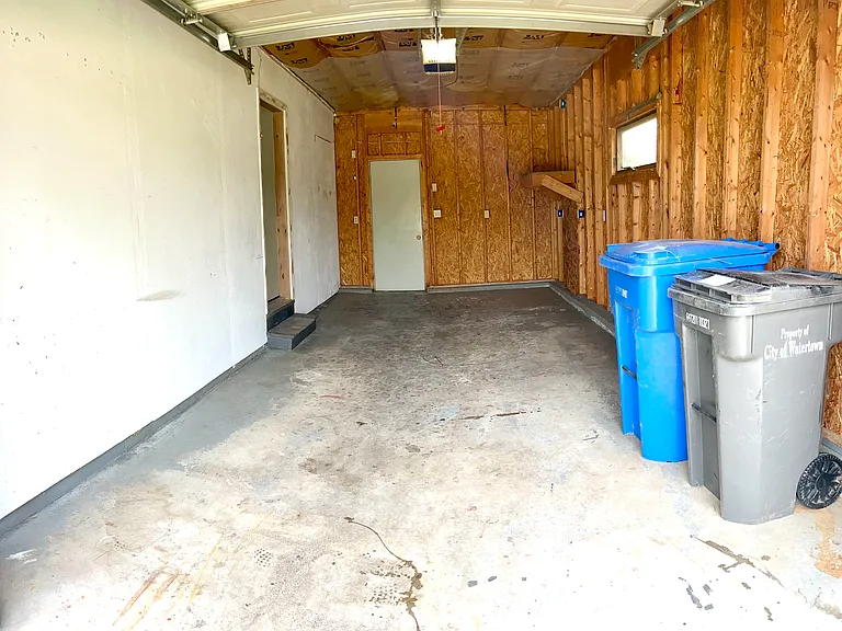 1211 Windwood Ln — Photo 17