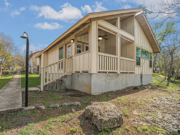 154 Woodcreek Dr #1, Wimberley, TX 78676