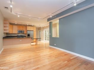 845 E 52nd St APT 2, Chicago, IL 60615