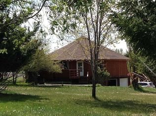 1357 Honeyhouse Ln, Corvallis, MT 59828
