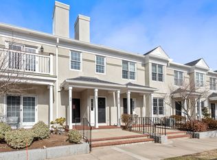 38 Tilden Commons Dr, Quincy, MA 02171