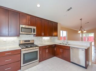 3445 Summitpointe Cir, Corona, CA 92881