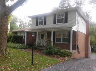 1280 Rolling Meadow Rd, Pittsburgh, PA 15241