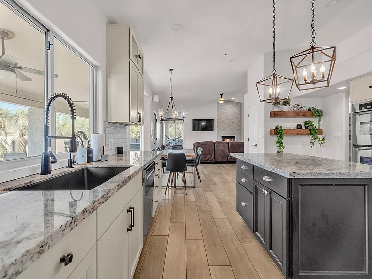 8418 E La Junta Rd — Photo 4