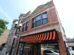 1355 W Taylor St #2R, Chicago, IL 60607