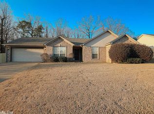 1724 Kensington Dr, Bryant, AR 72022