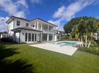 525 Greenway Dr, North Palm Beach, FL 33408