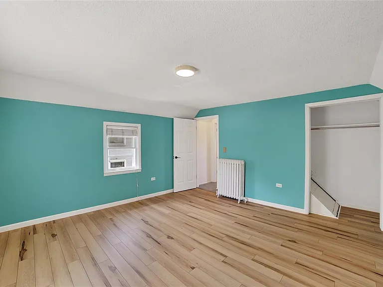 520 Wachtel Ave — Photo 20