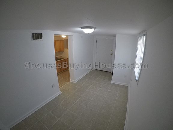 4th image of 1529 E Michigan St APT D