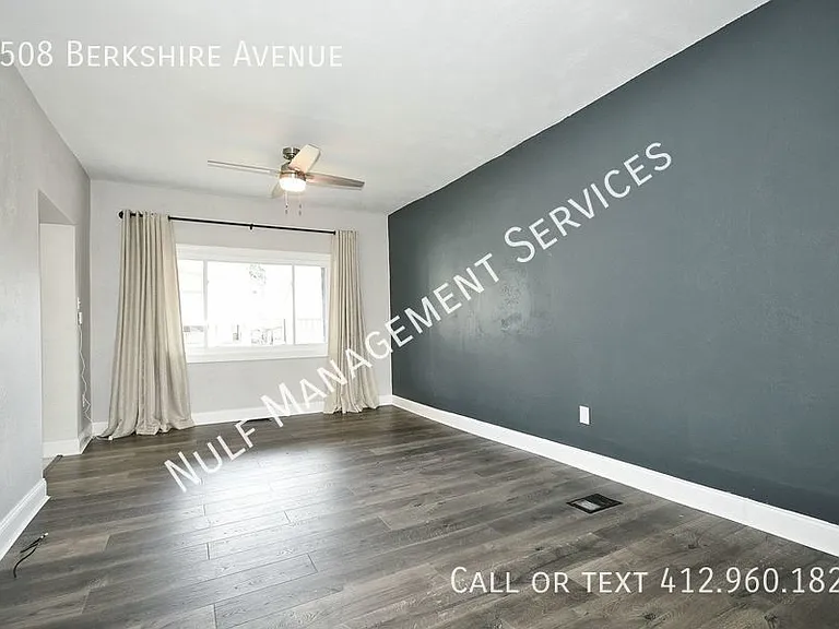 1508 Berkshire Ave — Photo 3