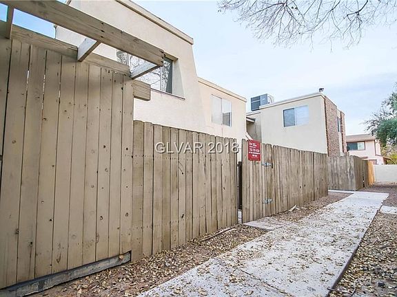 5th image of 1463 Santa Anita Dr APT B