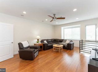 1212 N Orianna St, Philadelphia, PA 19122