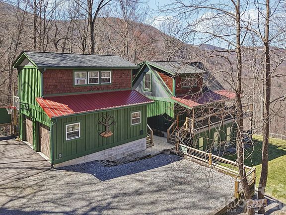 2nd image of 284 Robin Roost Rd