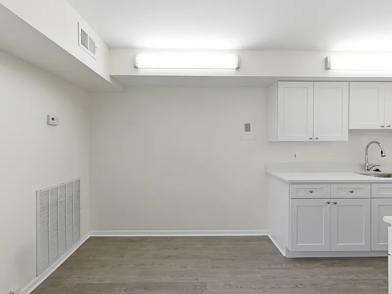 2316 Freetown Ct — Photo 13