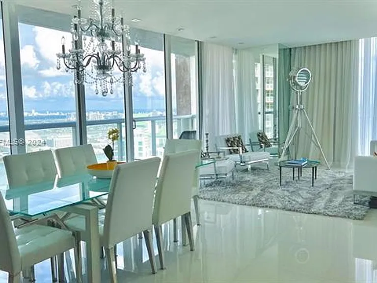 495 Brickell Ave #4902 — Photo 3